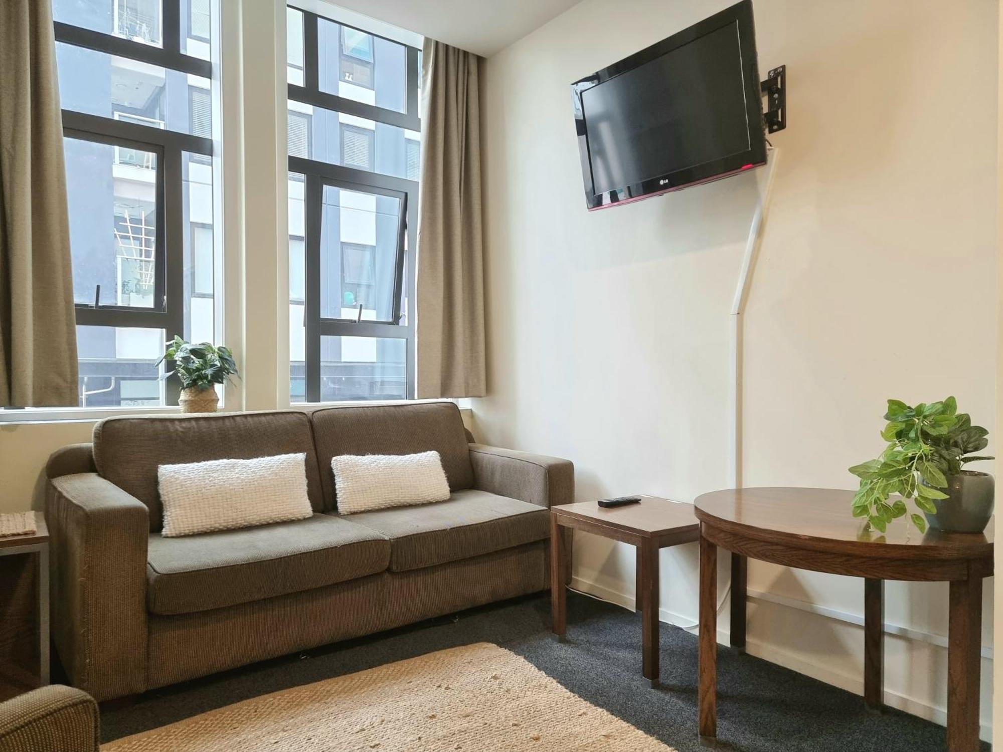 Urban Deco Apartment On Queen Street Auckland Habitación foto
